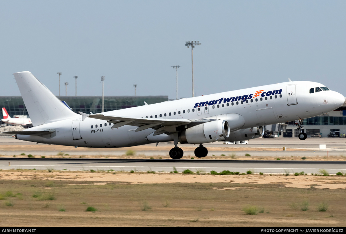 Aircraft Photo of ES-SAY | Airbus A320-232 | Smartwings | AirHistory.net #837340