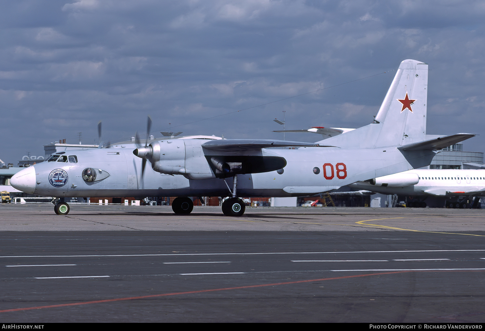 Aircraft Photo of 08 red | Antonov An-26 | Russia - Air Force | AirHistory.net #837378
