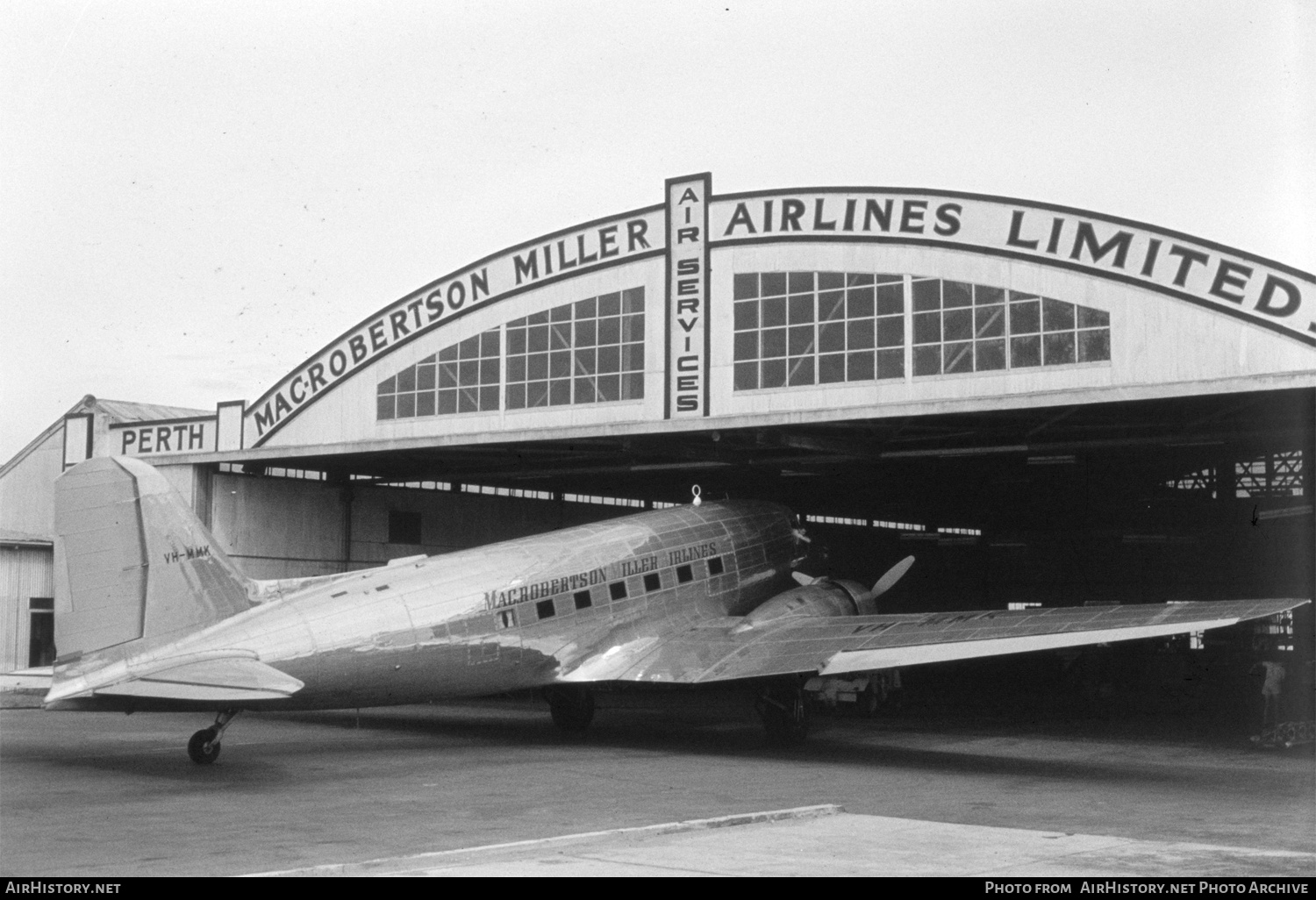 Aircraft Photo of VH-MMK | Douglas C-47A Skytrain | MacRobertson Miller Airlines - MMA | AirHistory.net #837474