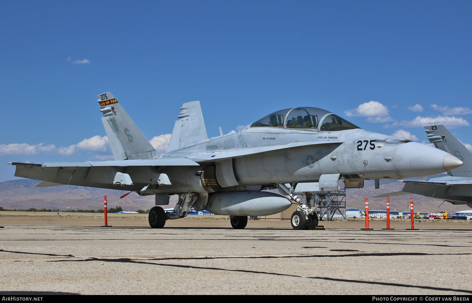 Aircraft Photo of 164667 | McDonnell Douglas F/A-18D Hornet | USA - Marines | AirHistory.net #837624