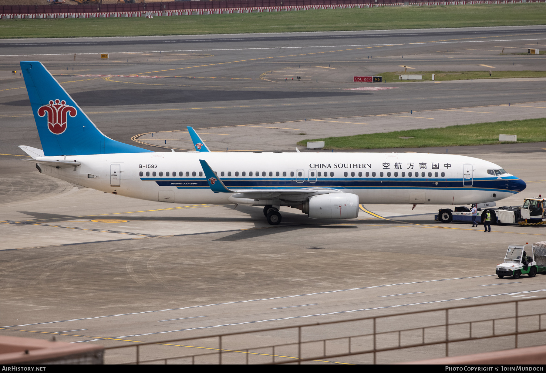 Aircraft Photo of B-1582 | Boeing 737-81B | China Southern Airlines | AirHistory.net #837635
