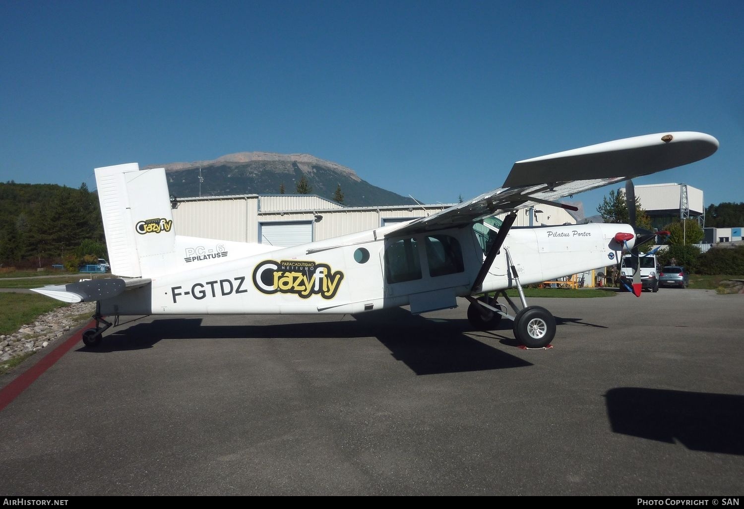 Aircraft Photo of F-GTDZ | Pilatus PC-6/B2/34-H4 Turbo Porter | Paracadutismo Nettuno Crazy Fly | AirHistory.net #837662