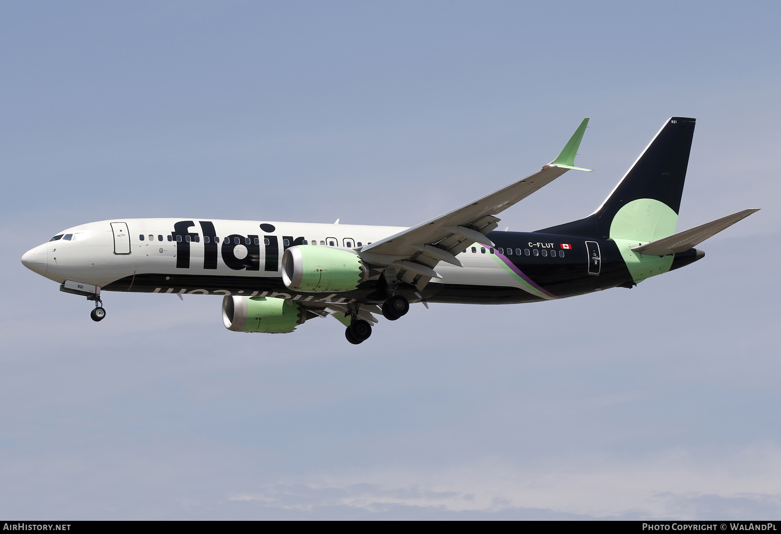 Aircraft Photo of C-FLUT | Boeing 737-8 Max 8 | Flair Airlines | AirHistory.net #837757