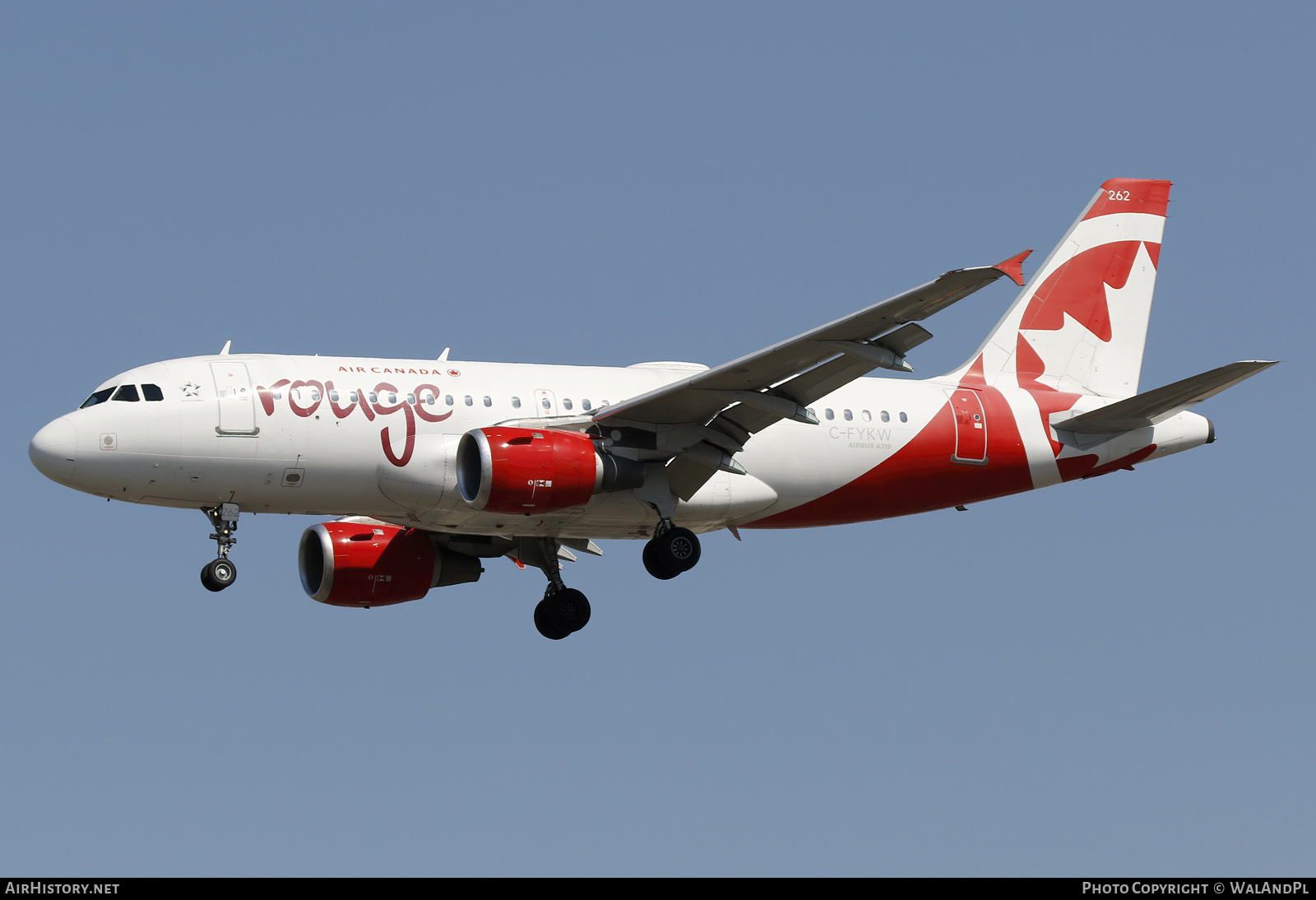 Aircraft Photo of C-FYKW | Airbus A319-114 | Air Canada Rouge | AirHistory.net #837793