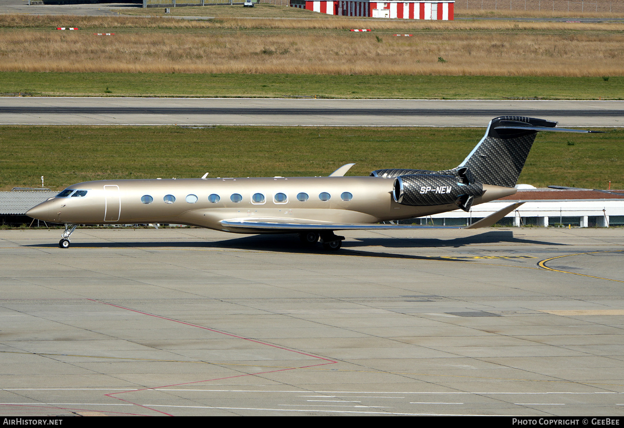 Aircraft Photo of SP-NEW | Gulfstream Aerospace G700 | AirHistory.net #837824