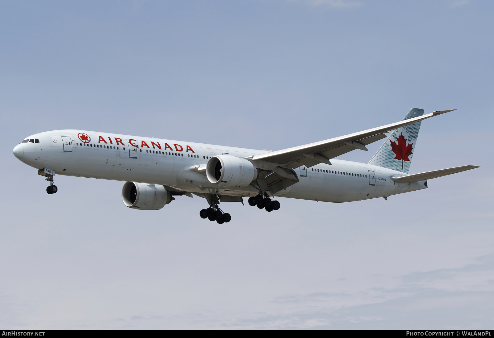 Aircraft Photo of C-FIVQ | Boeing 777-333/ER | Air Canada | AirHistory.net #837829
