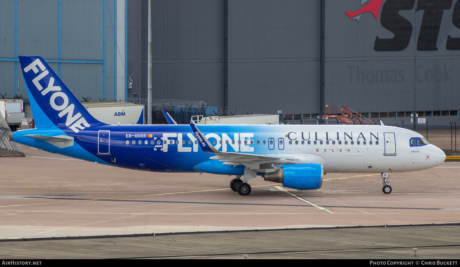 Aircraft Photo of ER-00011 | Airbus A320-214 | FlyOne | AirHistory.net #837908