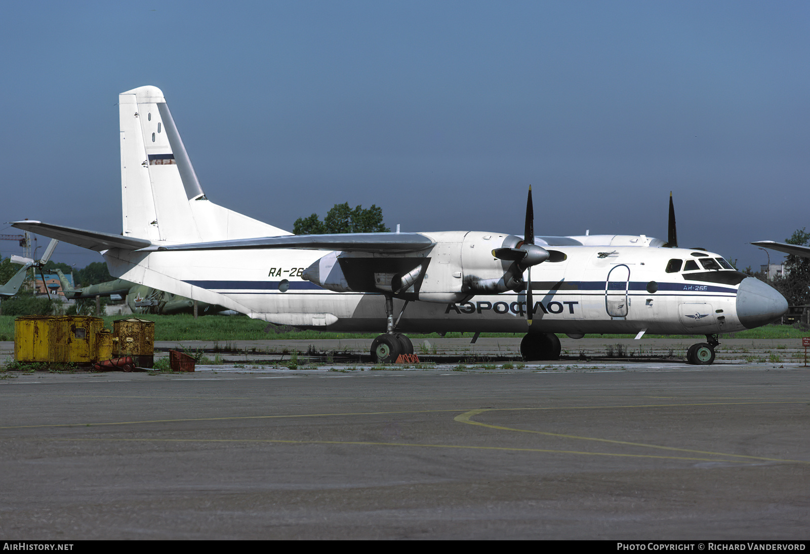 Aircraft Photo of RA-26062 | Antonov An-26B | Aeroflot | AirHistory.net #837916