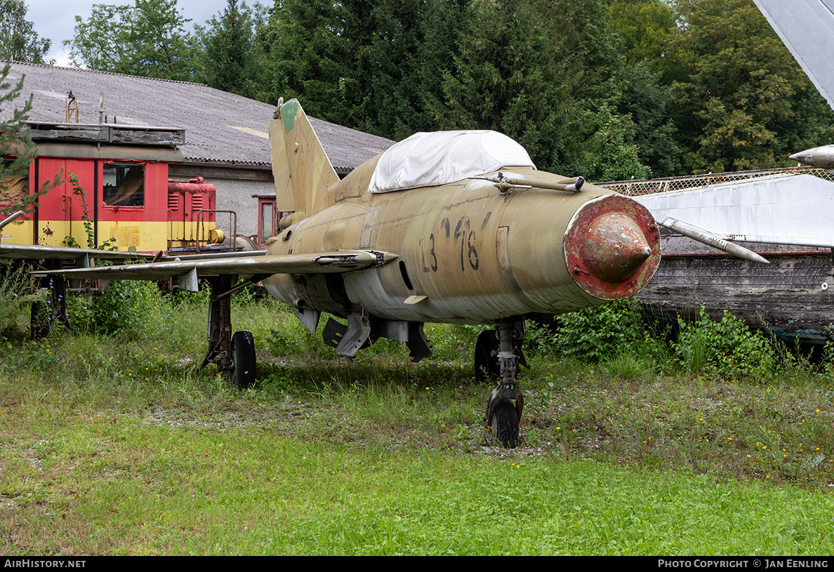 Aircraft Photo of 2378 | Mikoyan-Gurevich MiG-21UM | Germany - Air Force | AirHistory.net #837925