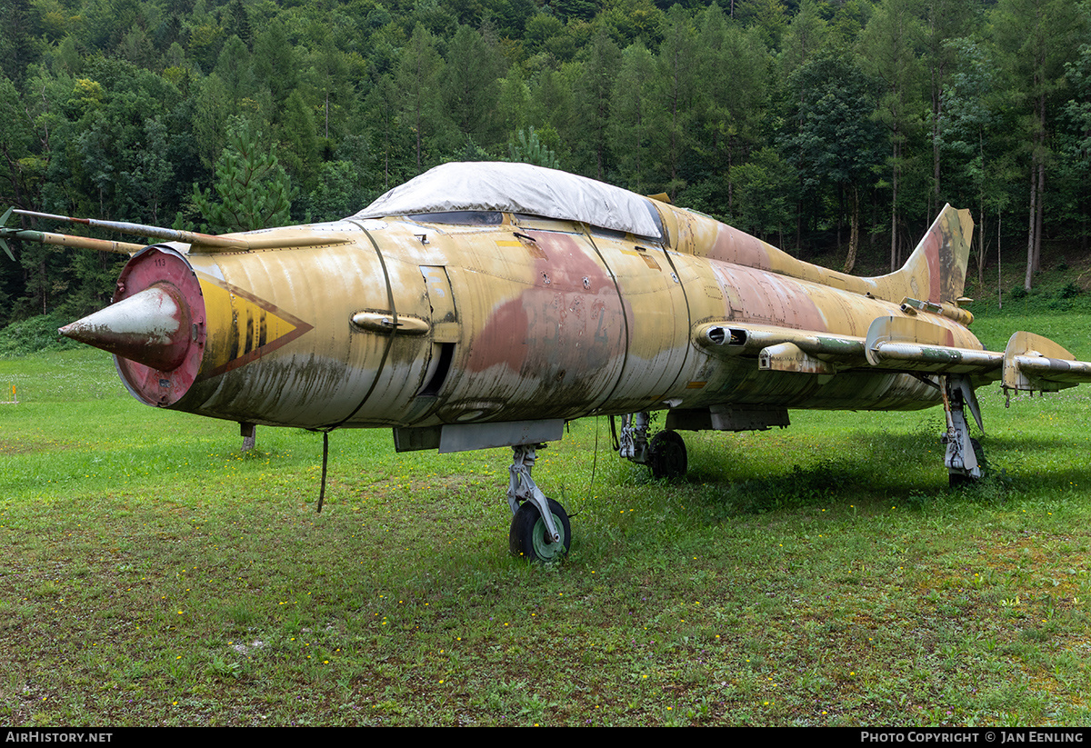 Aircraft Photo of 2547 / 113 | Sukhoi Su-22UM3K | East Germany - Air Force | AirHistory.net #837931