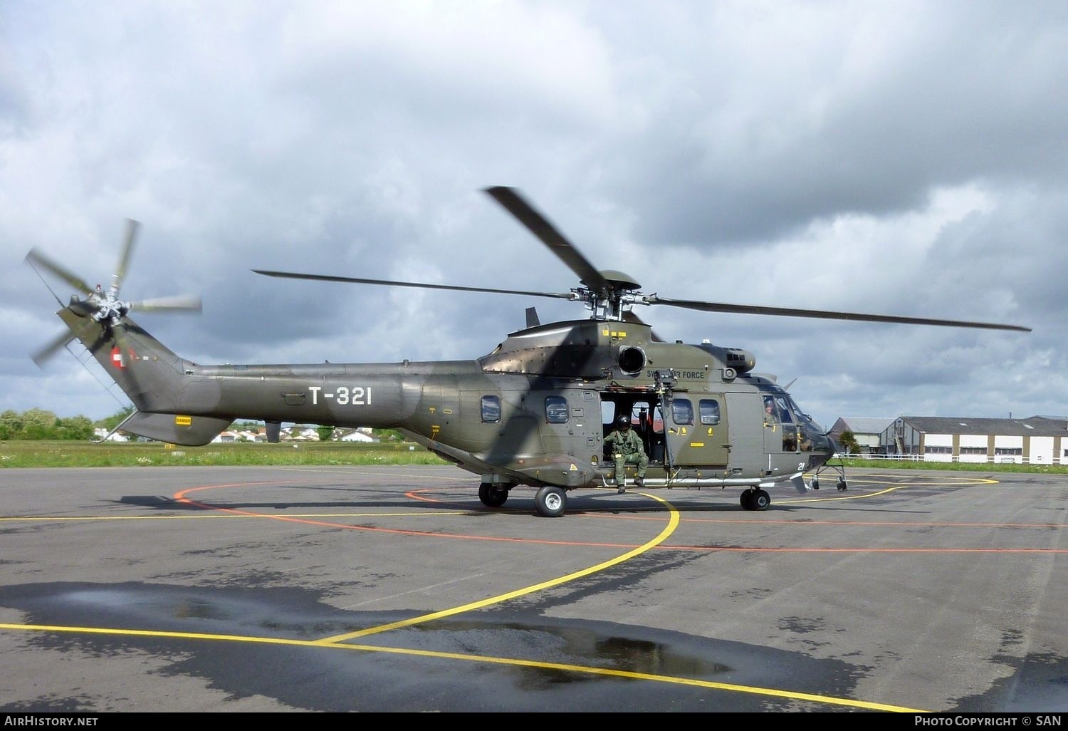 Aircraft Photo of T-321 / 21 | Aerospatiale TH89 Super Puma (AS-332M1) | Switzerland - Air Force | AirHistory.net #837991