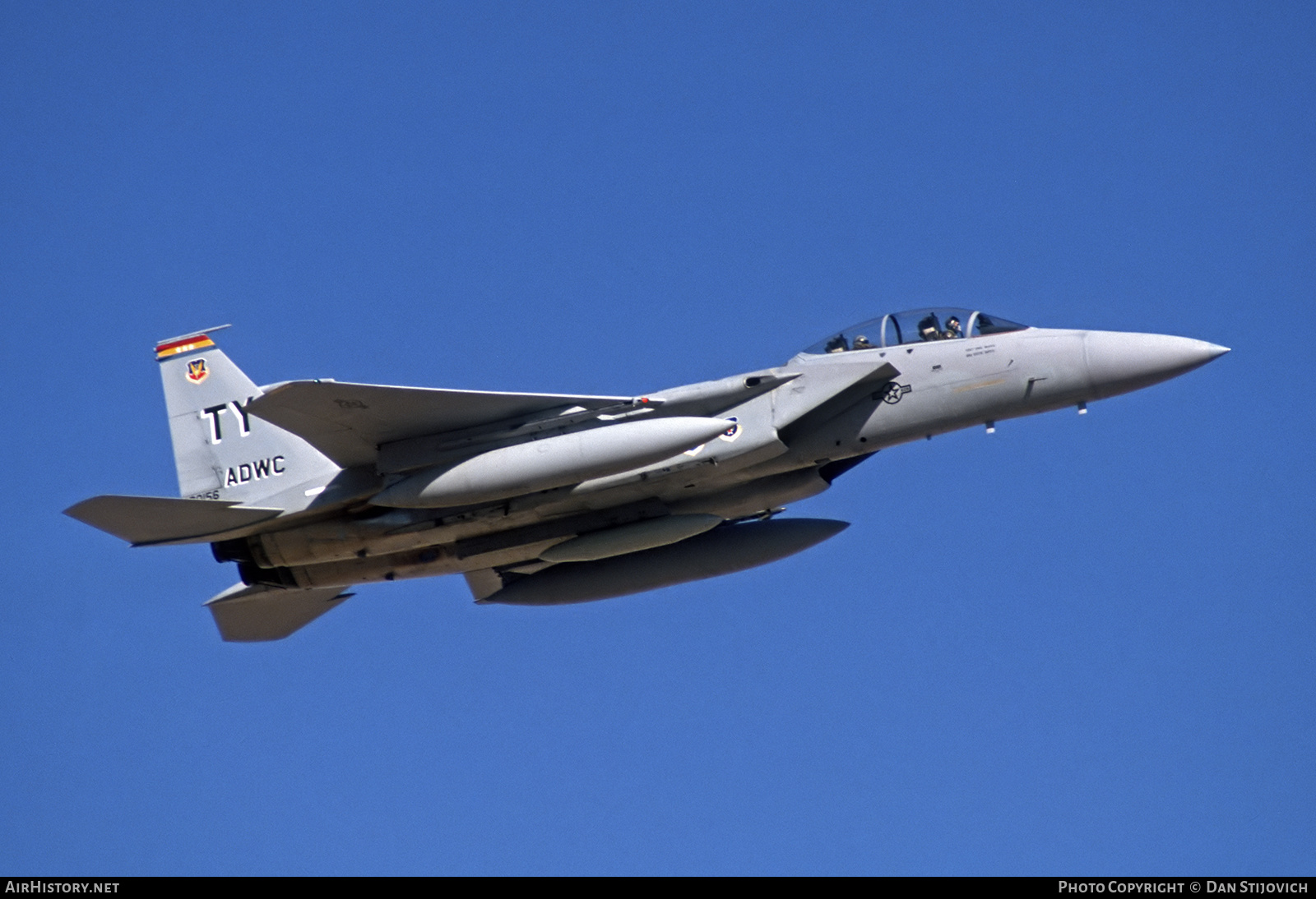 Aircraft Photo of 77-0156 / 70156 | McDonnell Douglas F-15B Eagle | USA - Air Force | AirHistory.net #838055