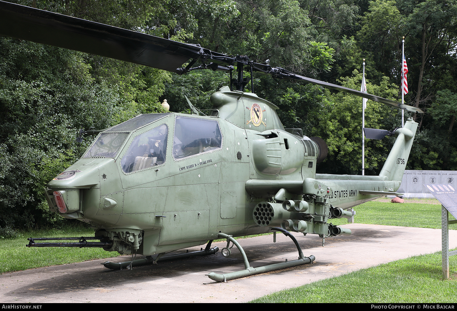 Aircraft Photo of 67-15736 | Bell AH-1F Cobra (209) | USA - Army | AirHistory.net #838165