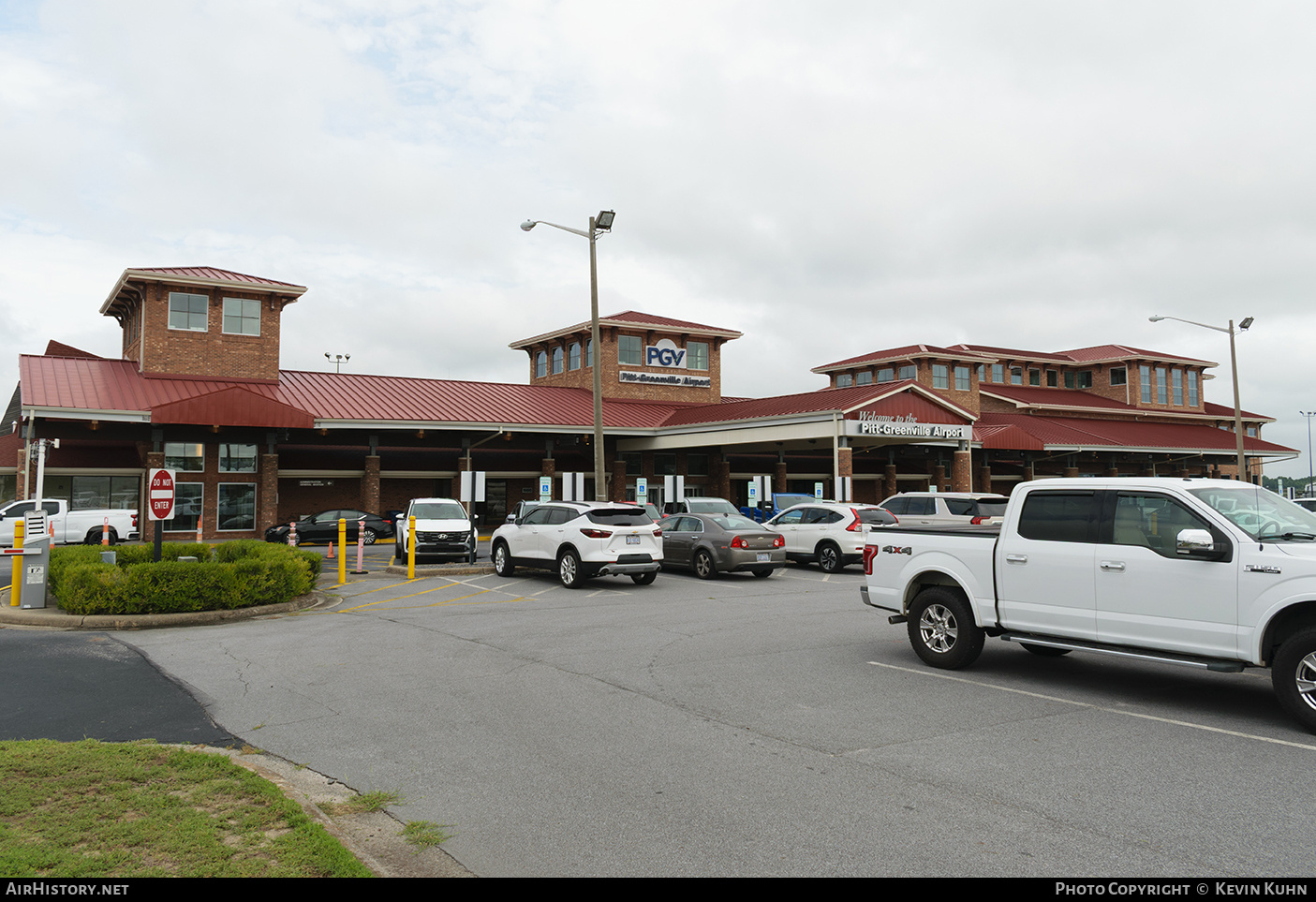 Airport photo of Greenville - Pitt-Greenville (PGV / KPGV) in North Carolina, United States | AirHistory.net #838294