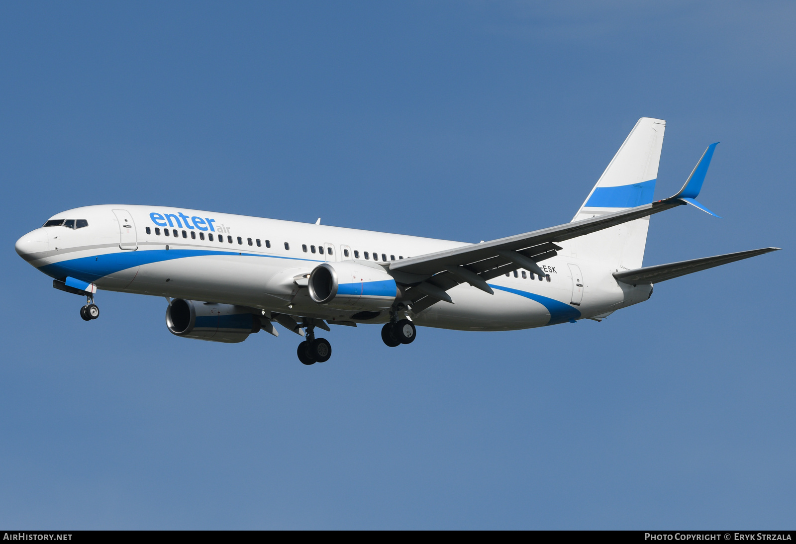 Aircraft Photo of SP-ESK | Boeing 737-8Q8 | Enter Air | AirHistory.net #838321
