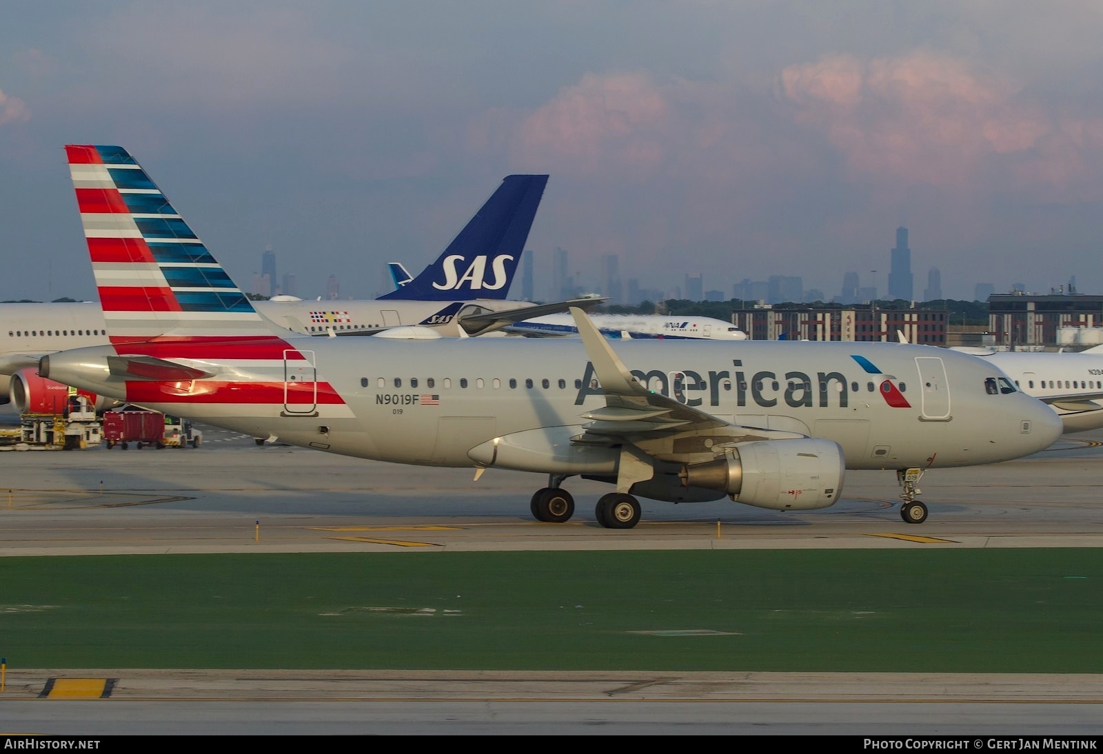 Aircraft Photo of N9109F | Airbus A319-115 | American Airlines | AirHistory.net #838360