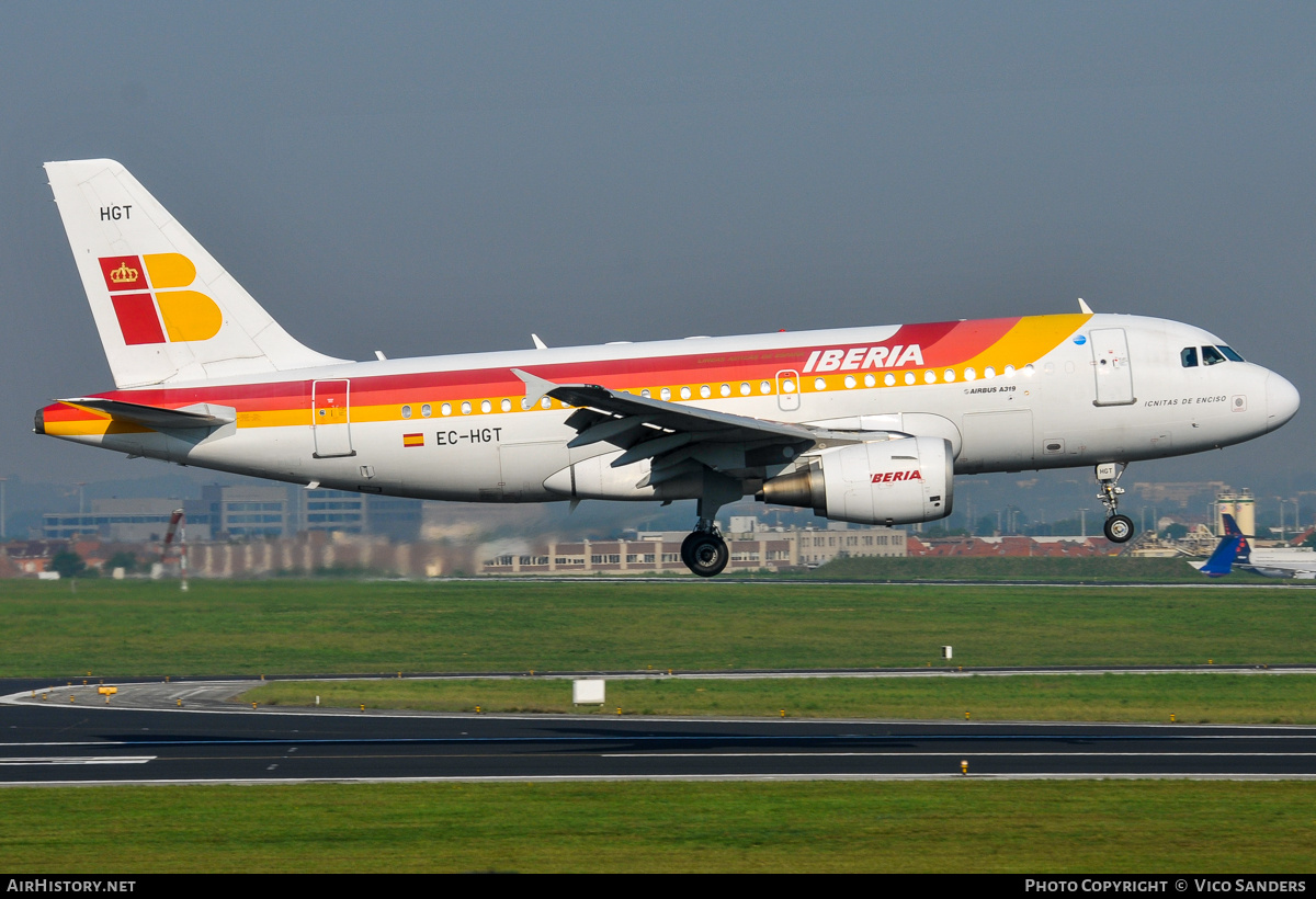 Aircraft Photo of EC-HGT | Airbus A319-111 | Iberia | AirHistory.net #838454