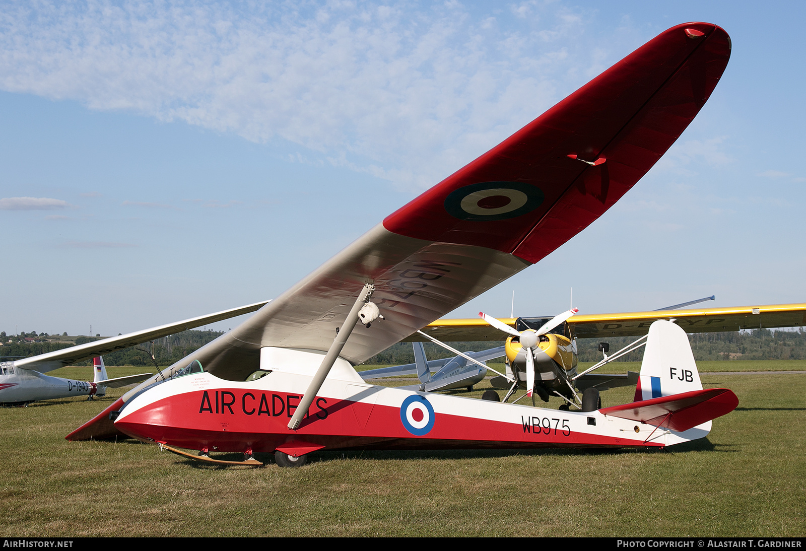 Aircraft Photo of BGA3288 / WB975 | Slingsby T-21B Sedbergh TX.1 | UK - Air Force | AirHistory.net #838464