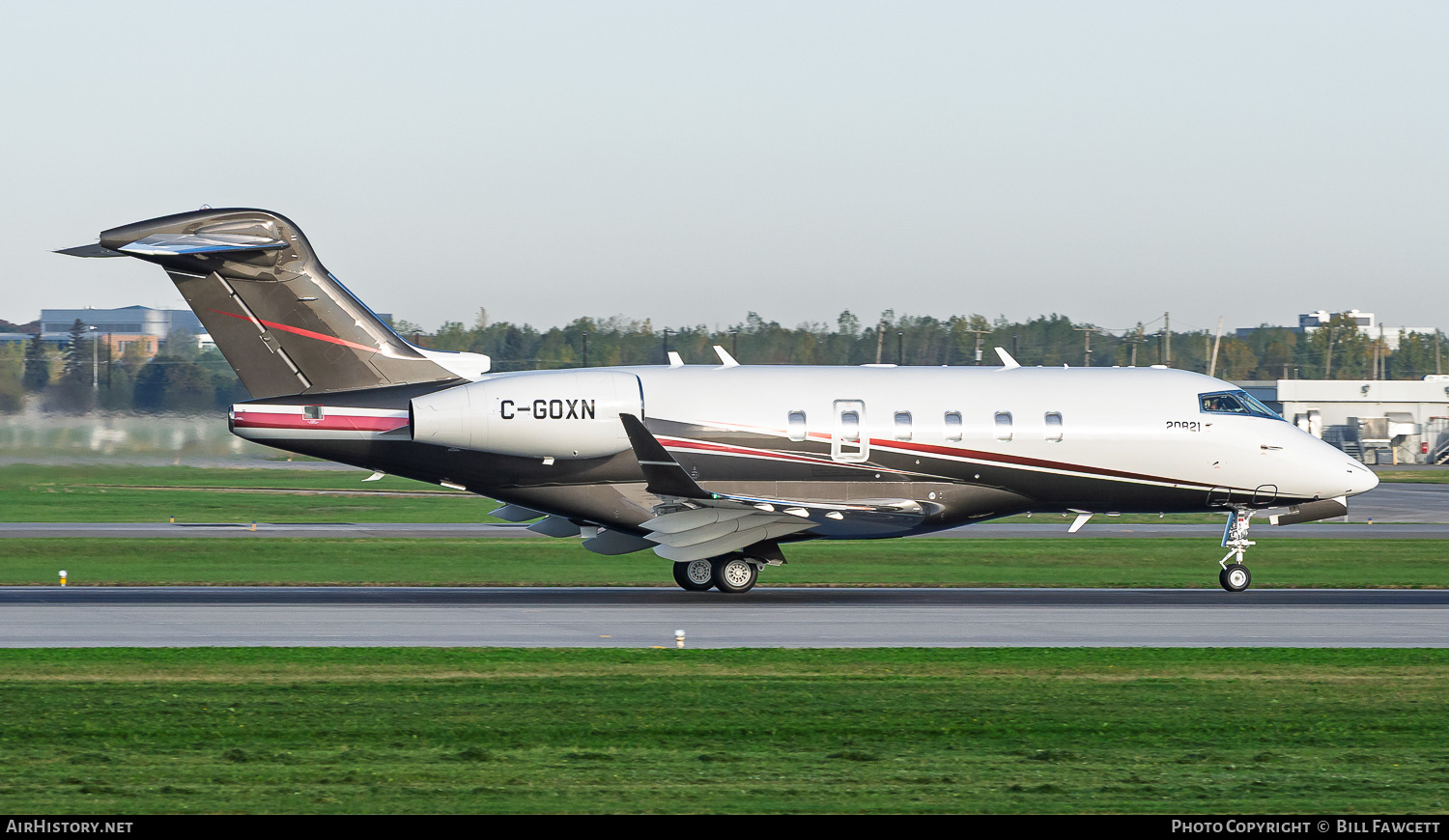 Aircraft Photo of C-GOXN | Bombardier Challenger 350 (BD-100-1A10) | AirHistory.net #838540