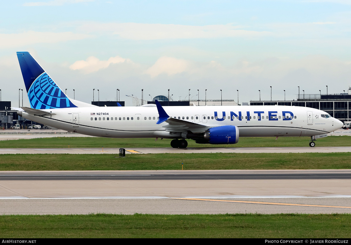 Aircraft Photo of N27404 | Boeing 737-9 Max 9 | United Airlines | AirHistory.net #838674