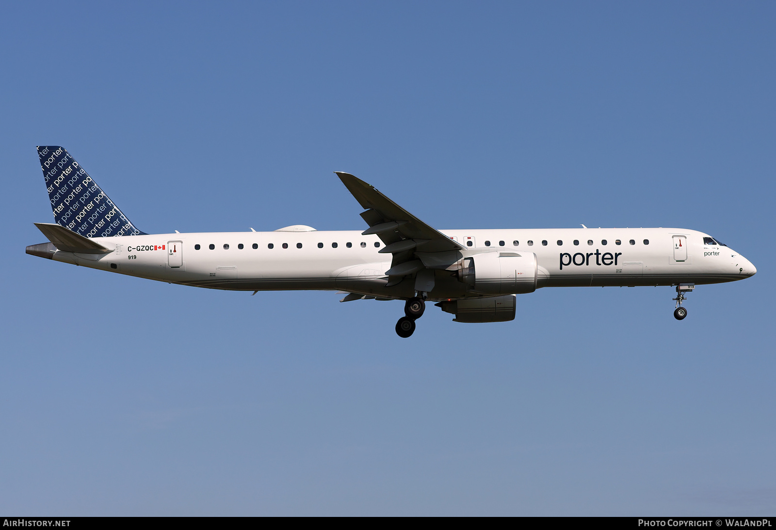 Aircraft Photo of C-GZQC | Embraer 195-E2 (ERJ-190-400) | Porter Airlines | AirHistory.net #838720