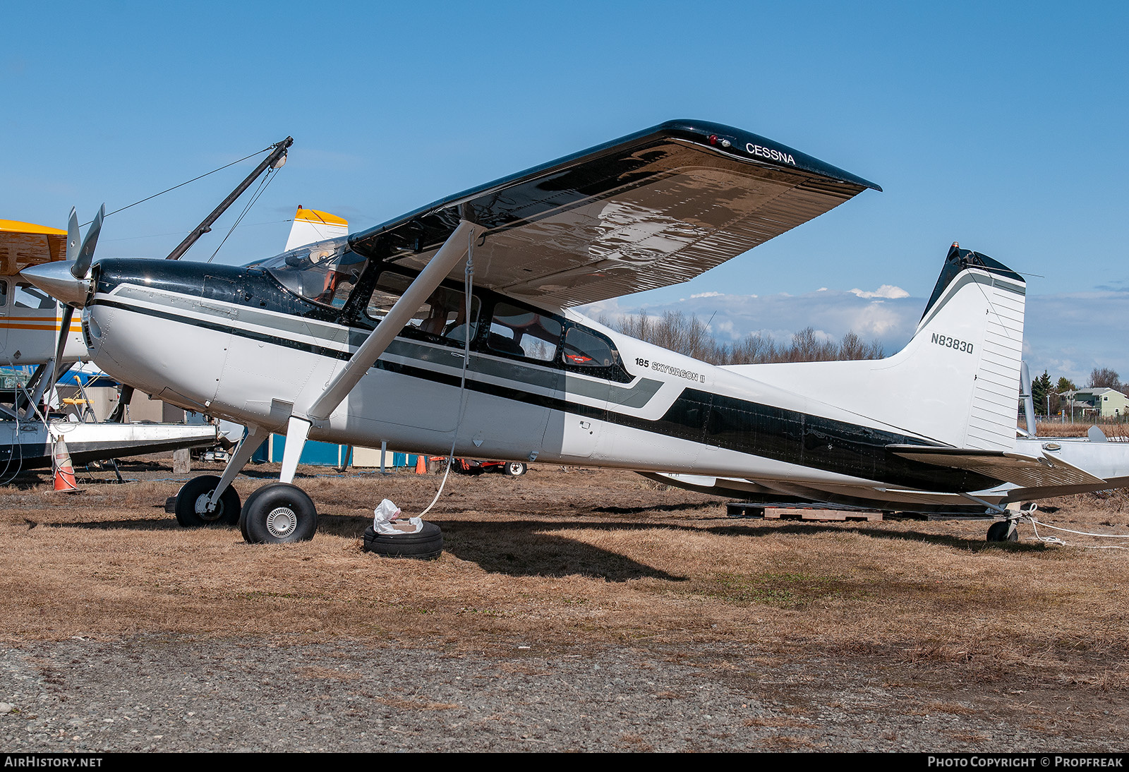 Aircraft Photo of N8383Q | Cessna A185F Skywagon 185 | AirHistory.net #838767