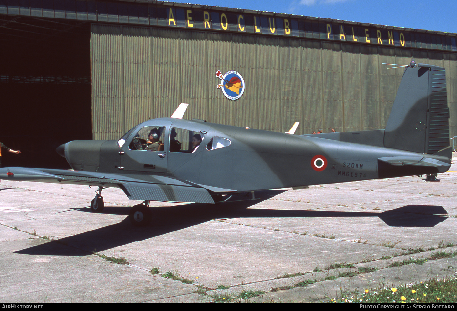Aircraft Photo of MM61974 | SIAI-Marchetti S-208M | Italy - Air Force | AirHistory.net #838862
