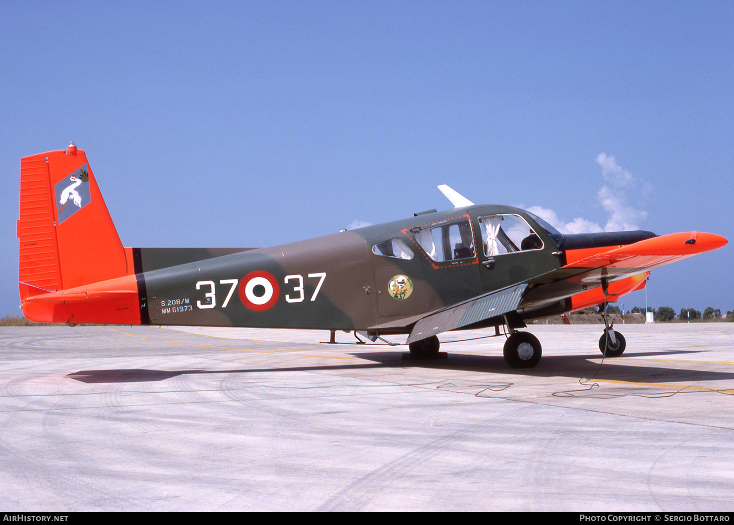 Aircraft Photo of MM61973 | SIAI-Marchetti S-208M | Italy - Air Force | AirHistory.net #838863