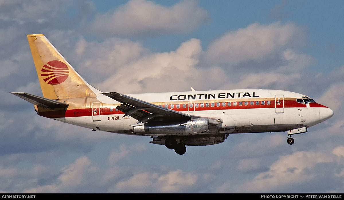 Aircraft Photo of N14211 | Boeing 737-130 | Continental Airlines | AirHistory.net #838912