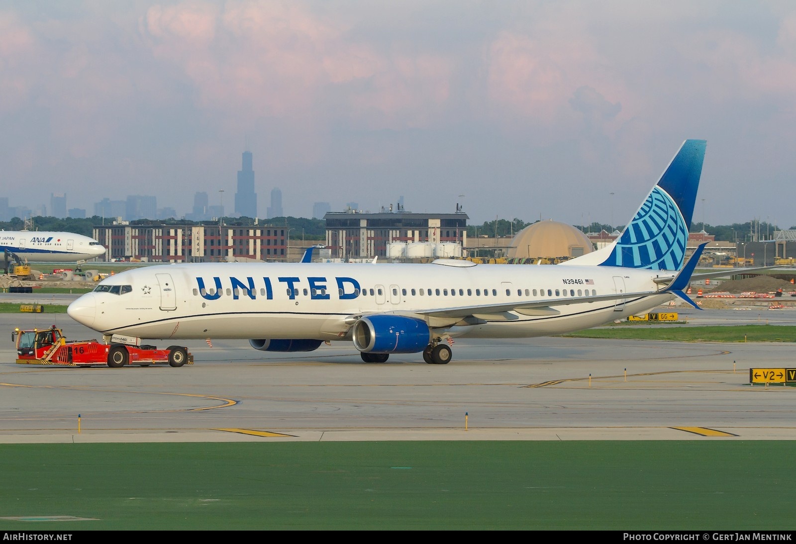 Aircraft Photo of N39461 | Boeing 737-924/ER | United Airlines | AirHistory.net #838932