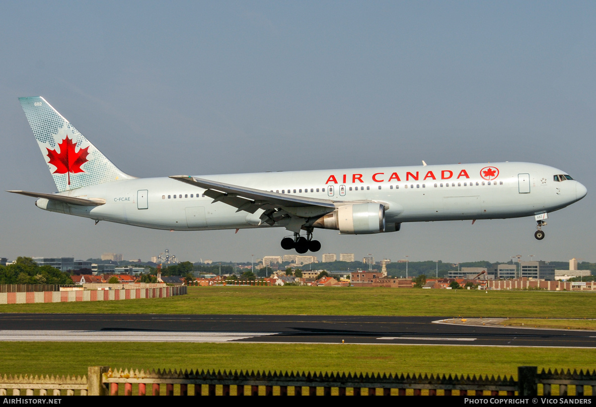 Aircraft Photo of C-FCAE | Boeing 767-375/ER | Air Canada | AirHistory.net #839074