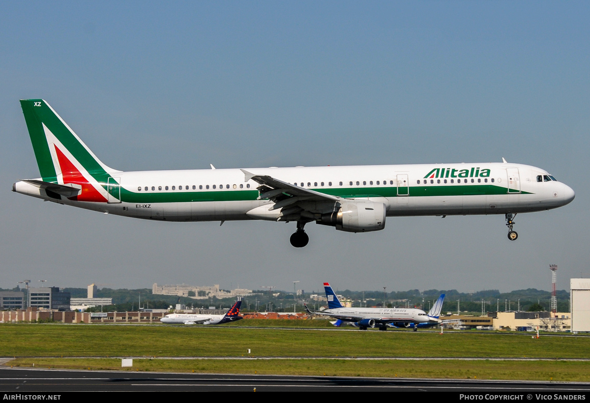 Aircraft Photo of EI-IXZ | Airbus A321-112 | Alitalia | AirHistory.net #839078