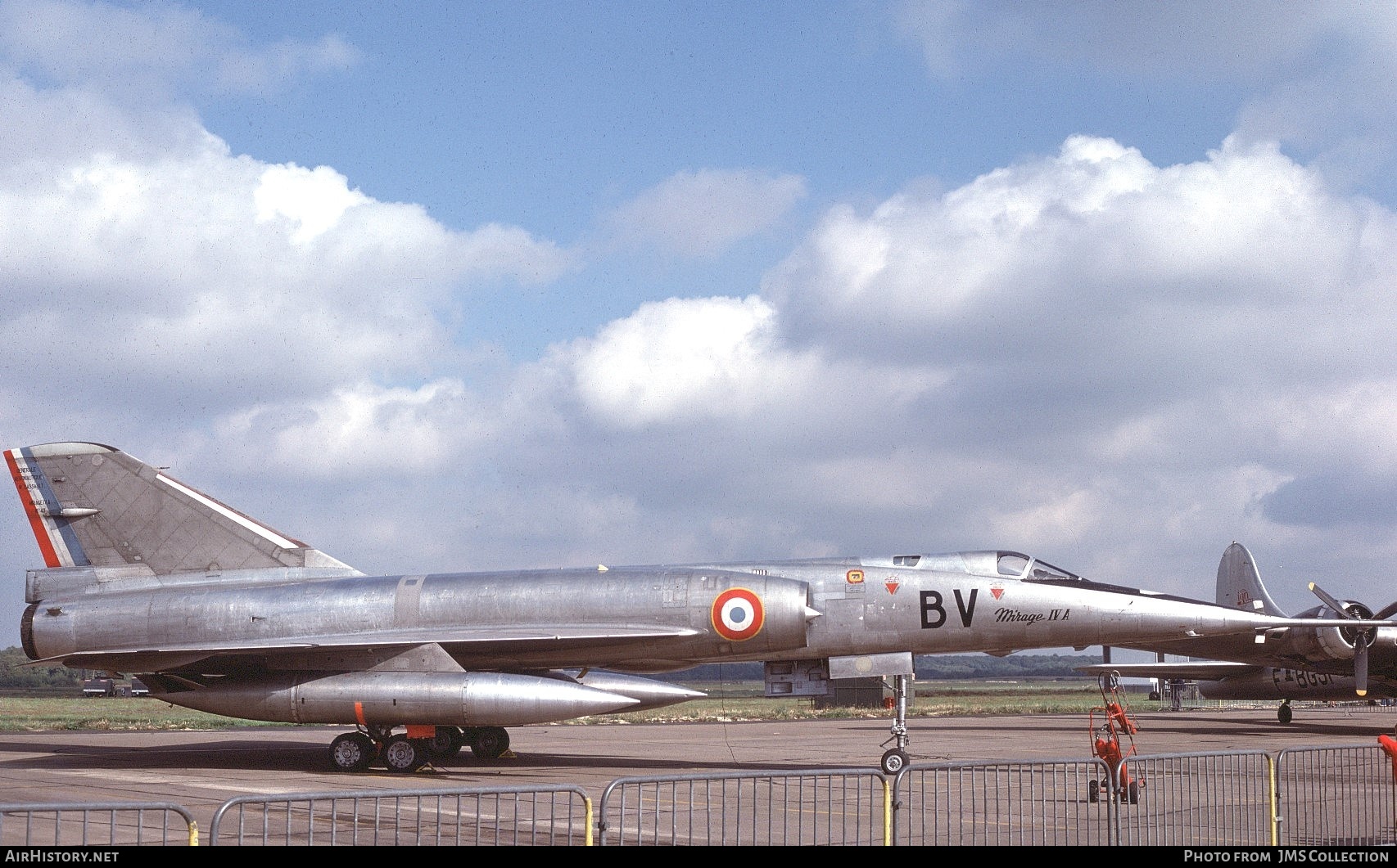 Aircraft Photo of 49 | Dassault Mirage IVA | France - Air Force | AirHistory.net #839123