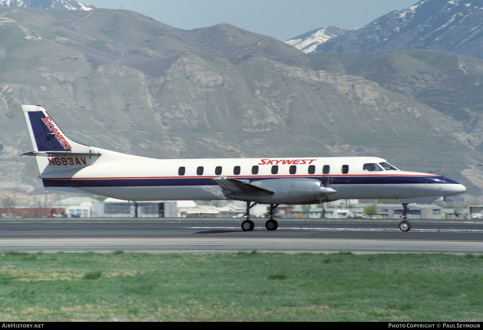 Aircraft Photo of N683AV | Fairchild SA-227AC Metro III | SkyWest Airlines | AirHistory.net #839145