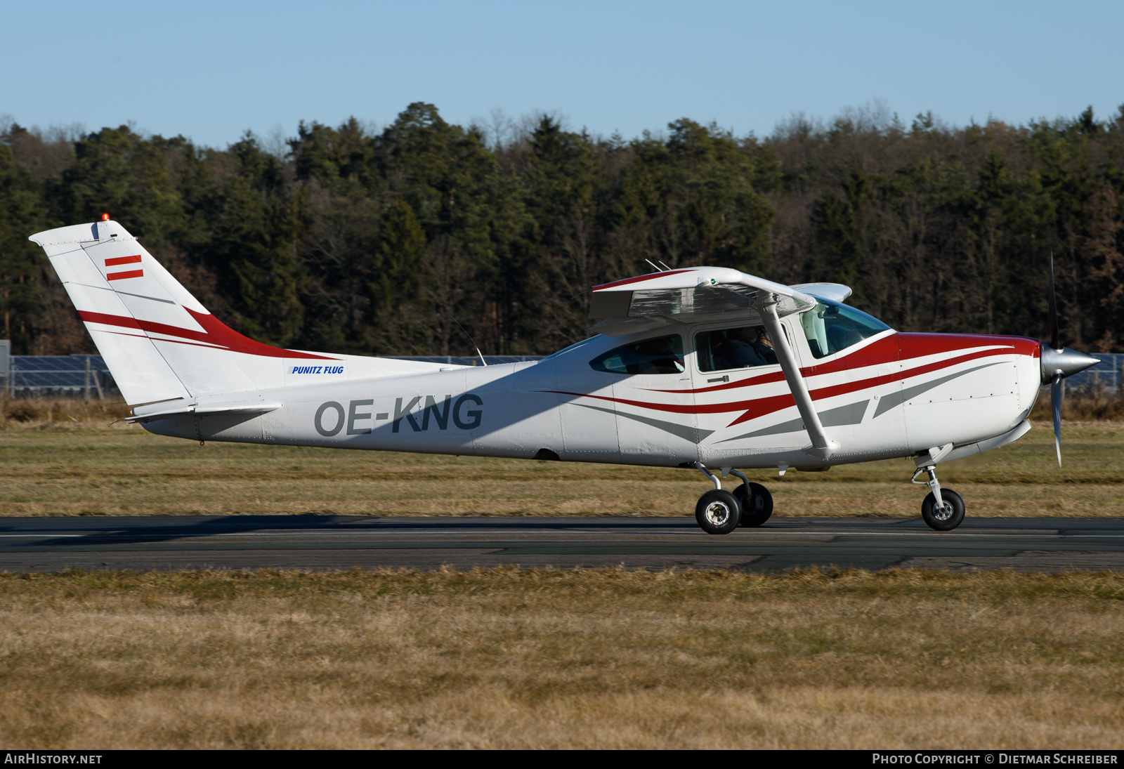 Aircraft Photo of OE-KNG | Cessna TR182 Turbo Skylane RG | Punitz Flug | AirHistory.net #839169