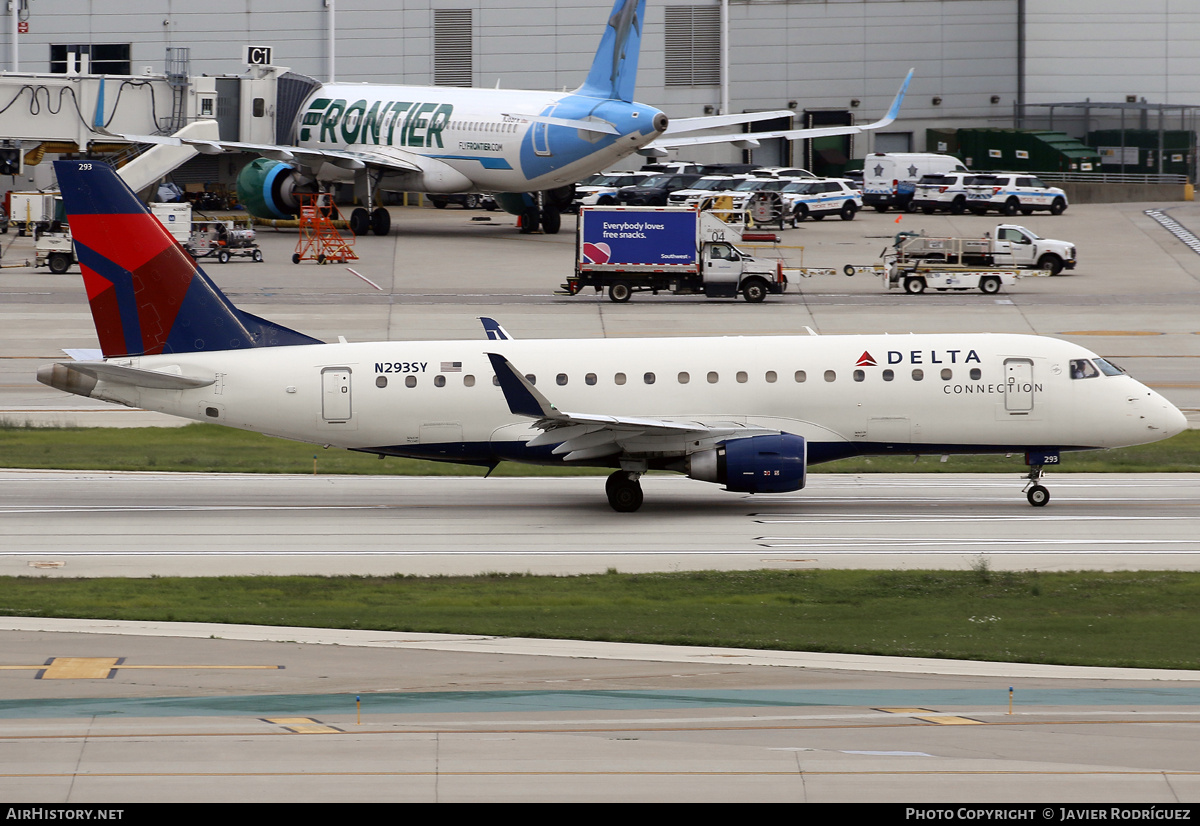 Aircraft Photo of N293SY | Embraer 175LR (ERJ-170-200LR) | Delta Connection | AirHistory.net #839223