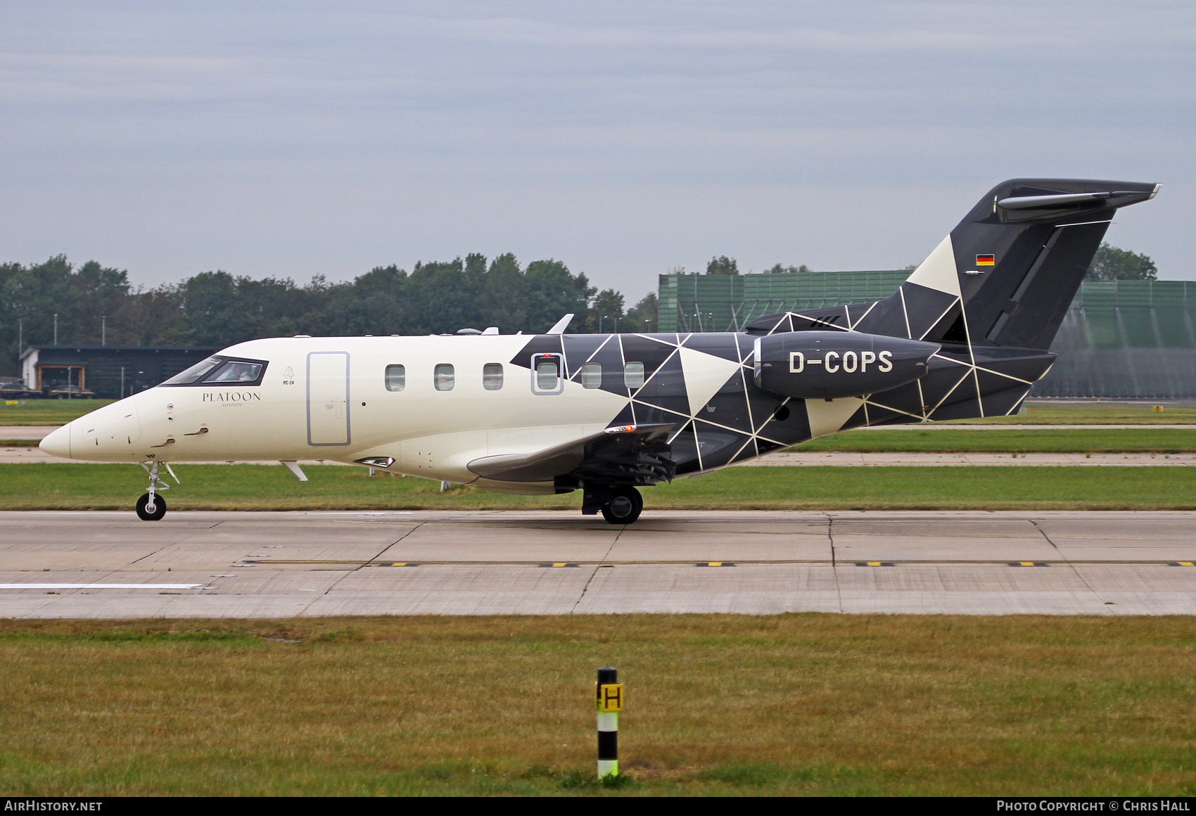 Aircraft Photo of D-COPS | Pilatus PC-24 | Platoon Aviation | AirHistory.net #839240