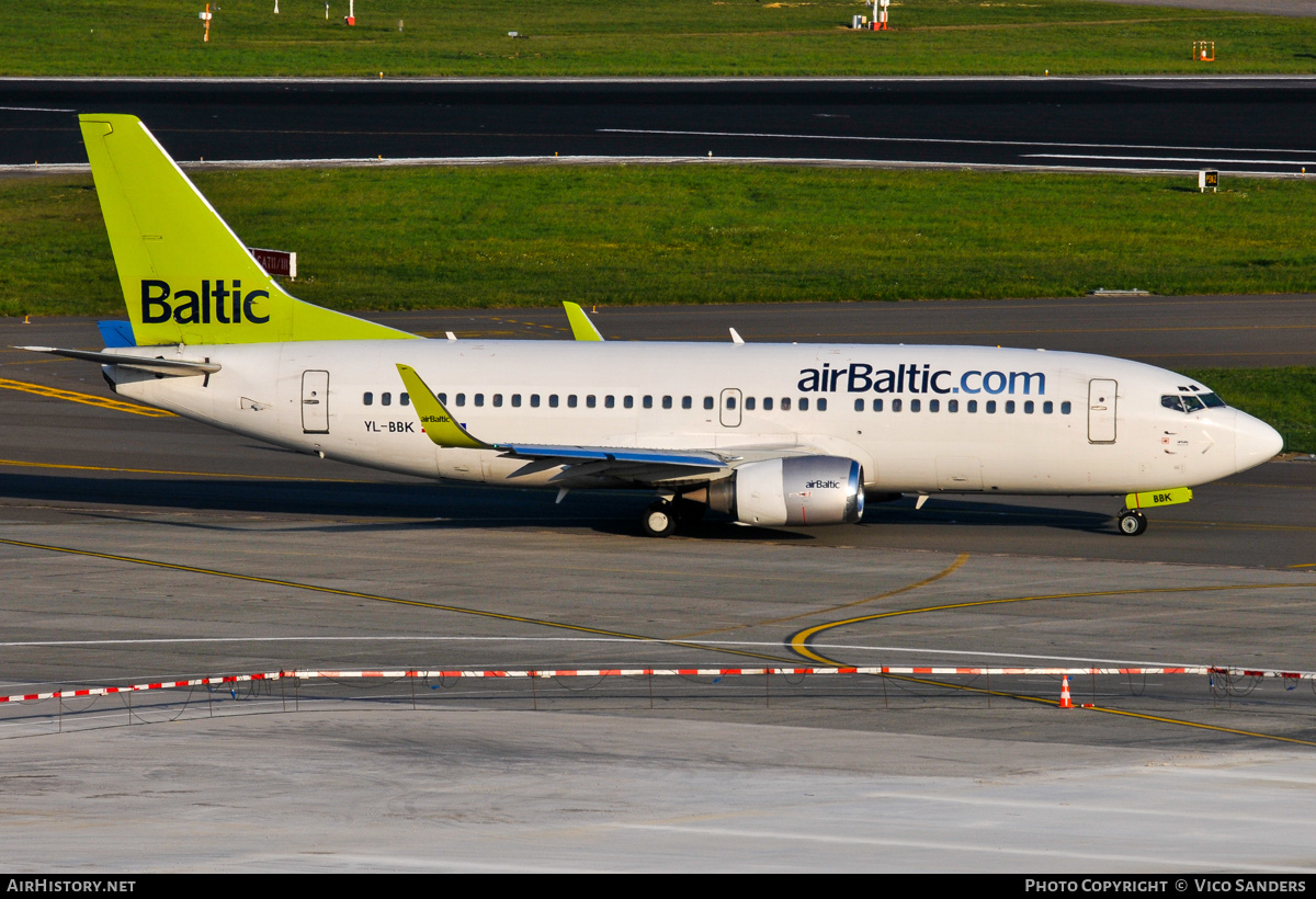 Aircraft Photo of YL-BBK | Boeing 737-33V | AirBaltic | AirHistory.net #839313