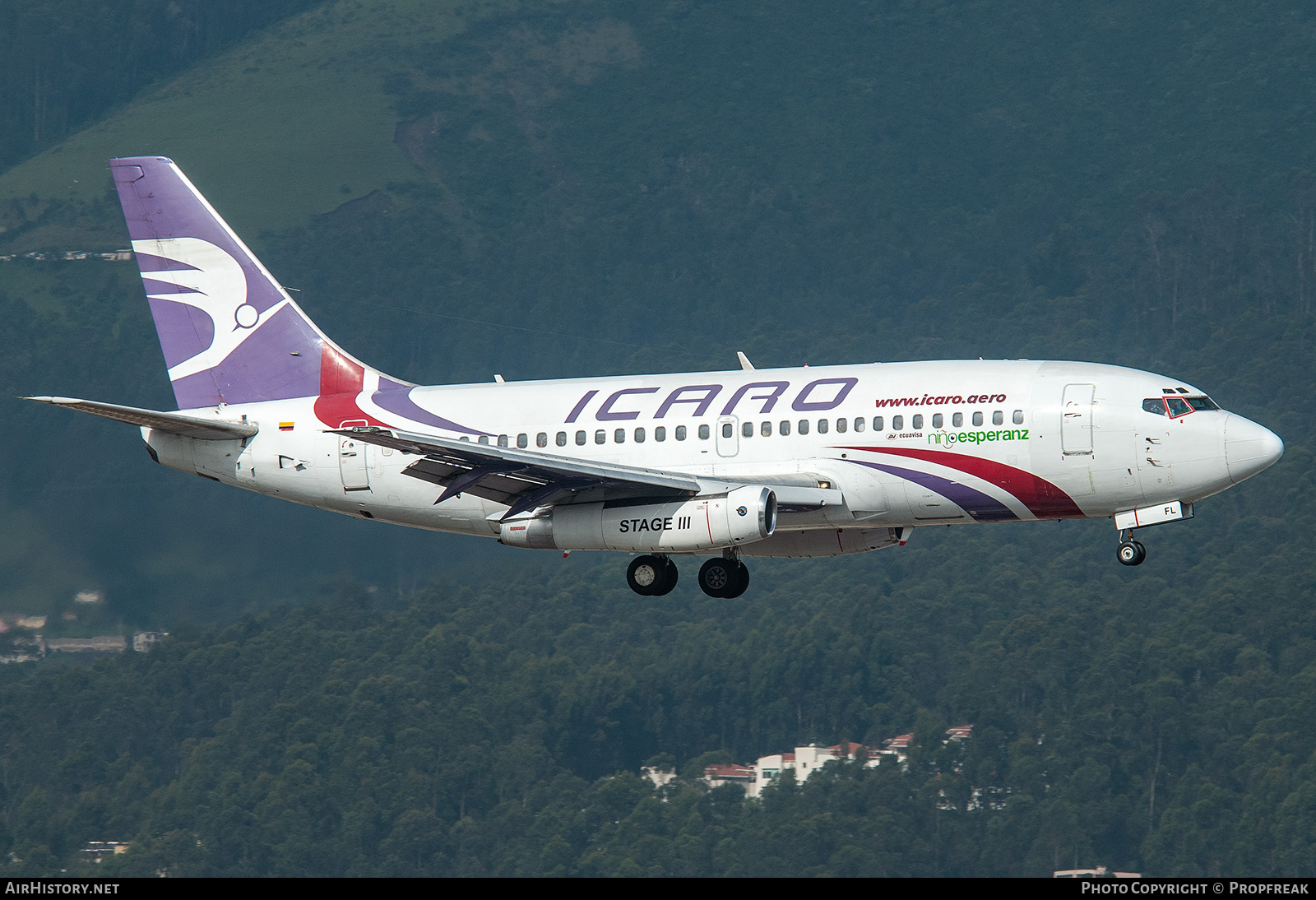 Aircraft Photo of HC-CFL | Boeing 737-236/Adv | Ícaro Air | AirHistory.net #839331