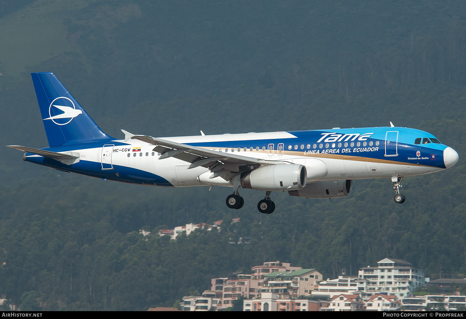 Aircraft Photo of HC-CGW | Airbus A320-233 | TAME Línea Aérea del Ecuador | AirHistory.net #839355