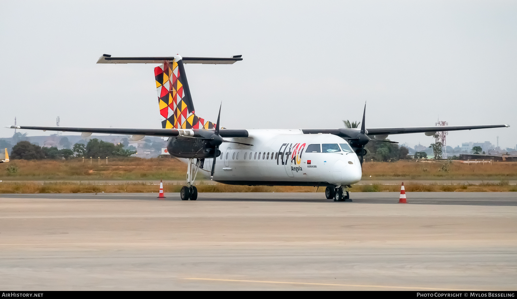 Aircraft Photo of D2-FDX | De Havilland Canada DHC-8-311 Dash 8 | Fly Angola | AirHistory.net #839416