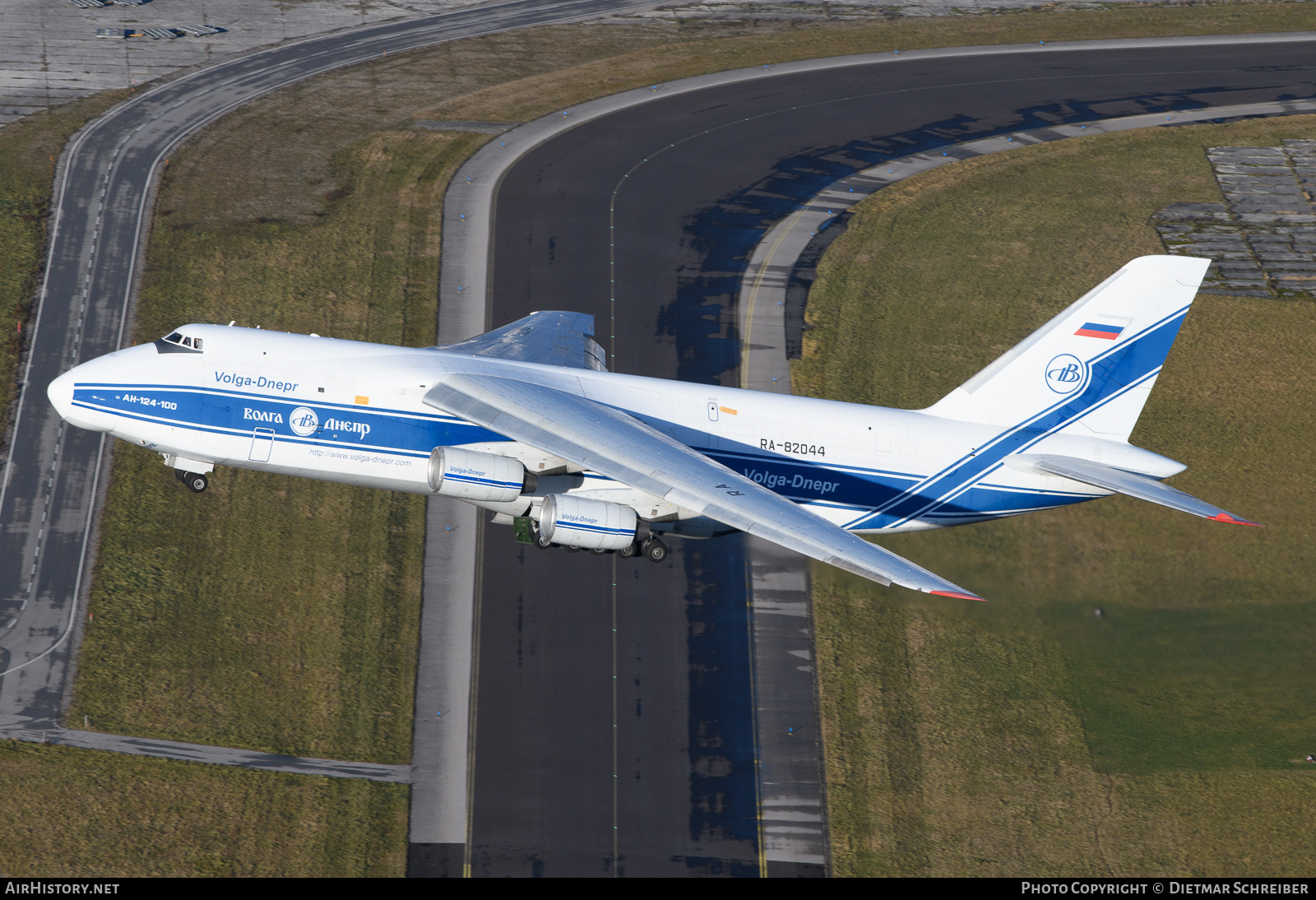 Aircraft Photo of RA-82044 | Antonov An-124-100 Ruslan | Volga-Dnepr Airlines | AirHistory.net #839438
