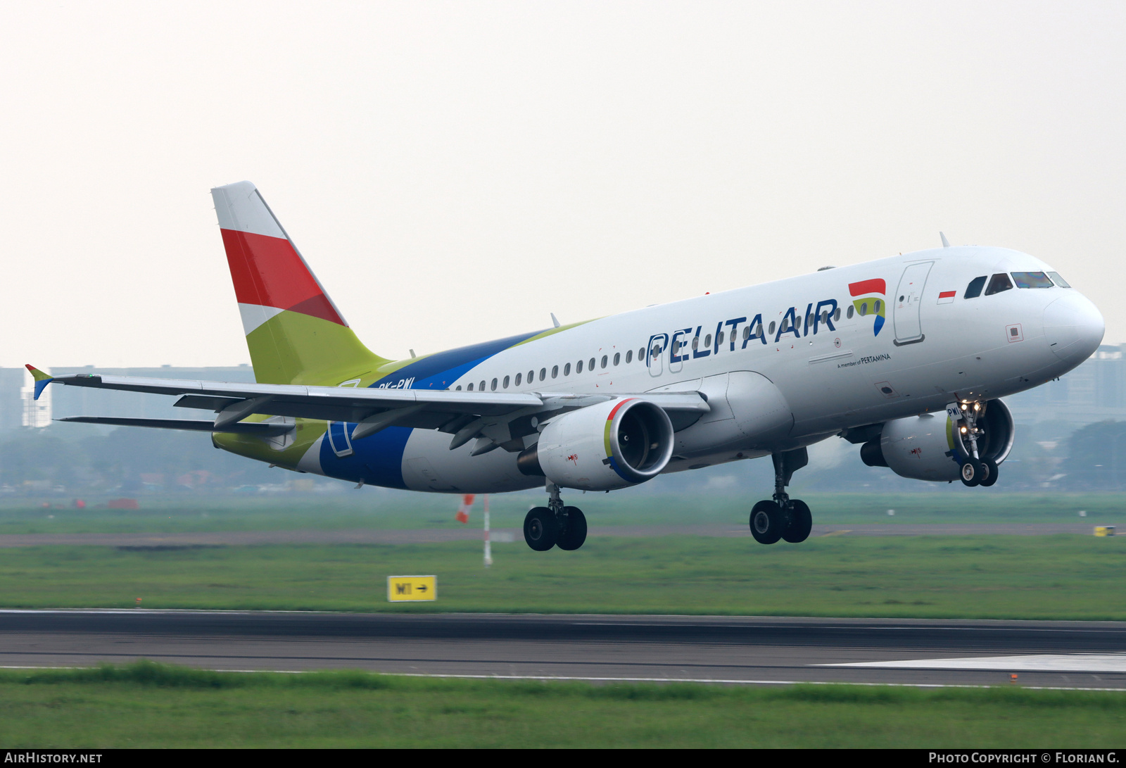 Aircraft Photo of PK-PWI | Airbus A320-214 | Pelita Air Service | AirHistory.net #839478