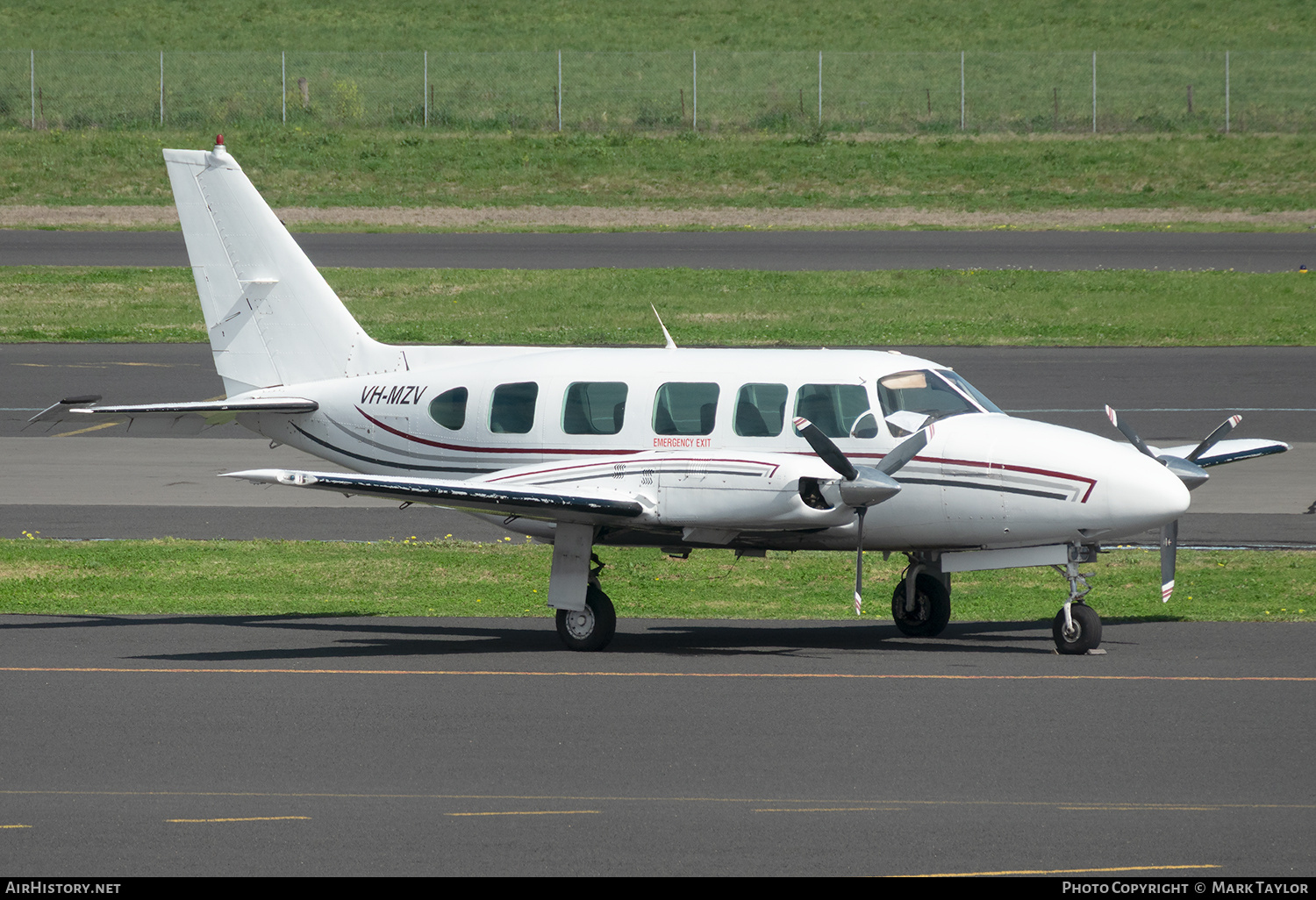 Aircraft Photo of VH-MZV | Piper PA-31-350 Chieftain | AirHistory.net #839524