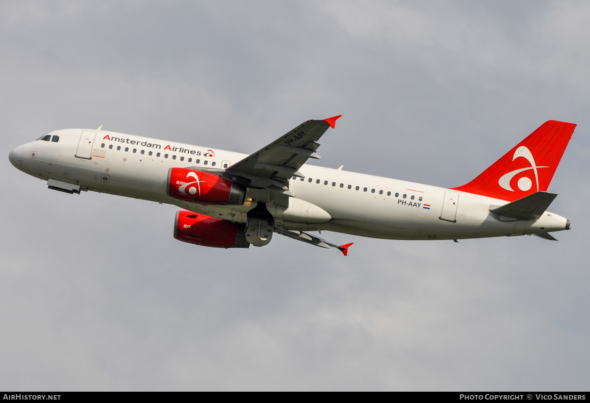 Aircraft Photo of PH-AAY | Airbus A320-232 | Amsterdam Airlines | AirHistory.net #839549