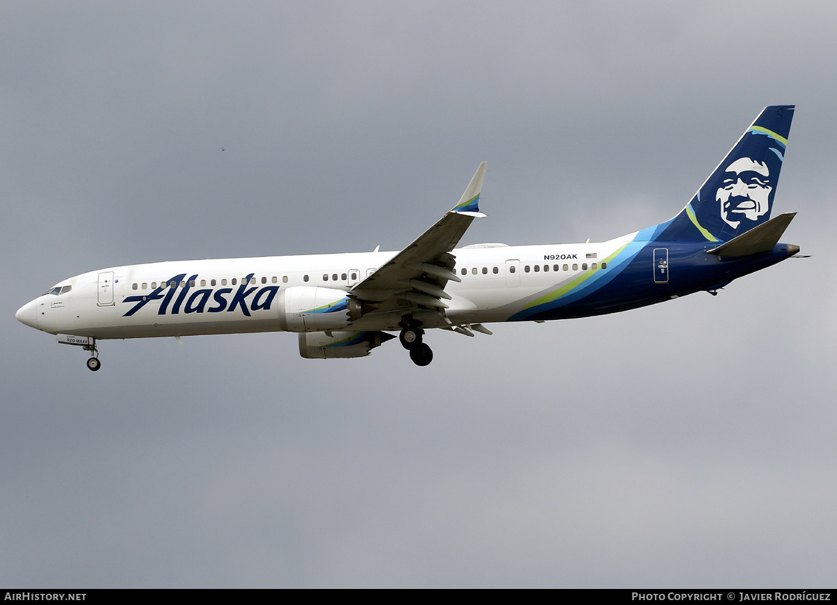 Aircraft Photo of N920AK | Boeing 737-9 Max 9 | Alaska Airlines | AirHistory.net #839565