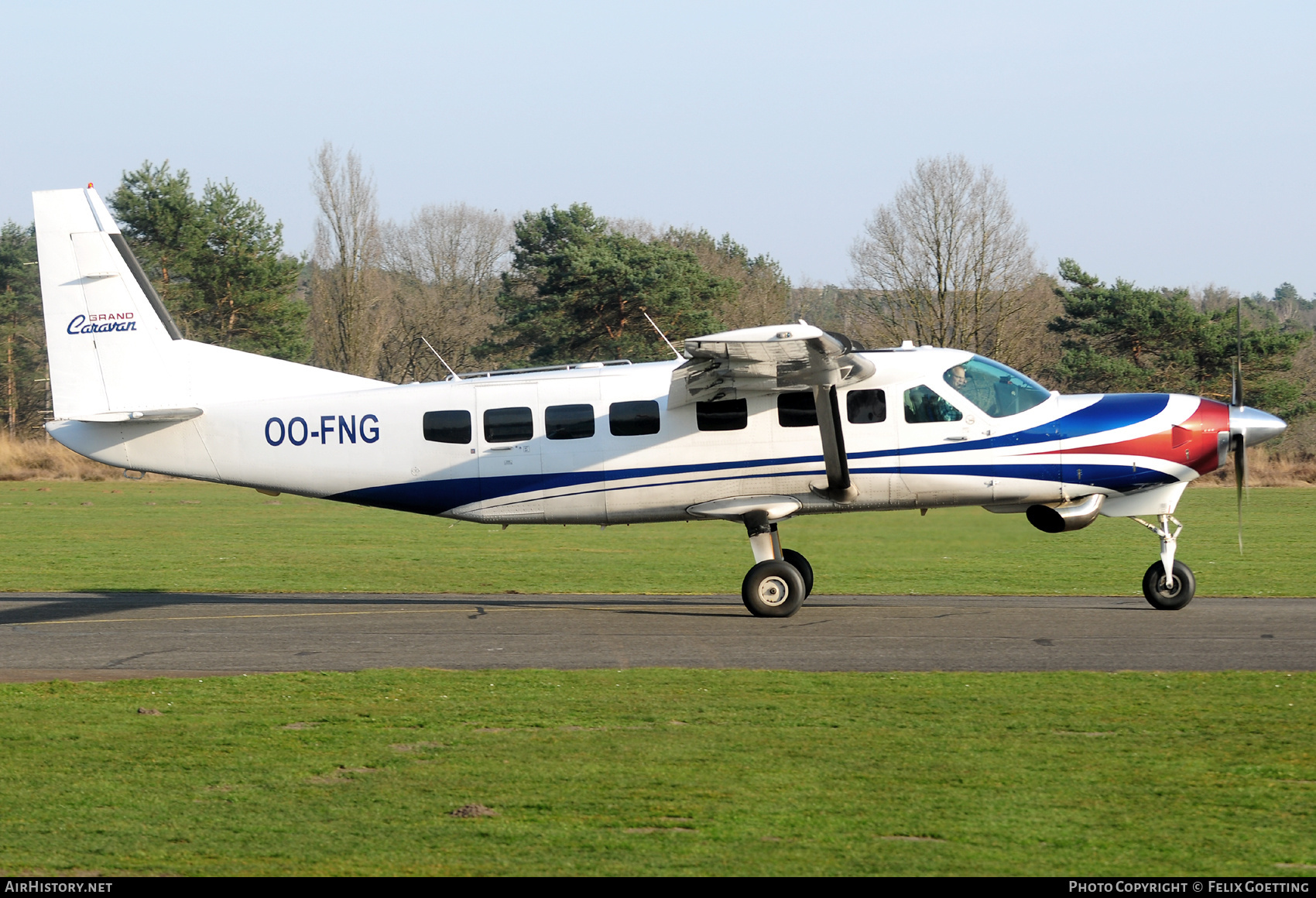 Aircraft Photo of OO-FNG | Cessna 208B Grand Caravan | AirHistory.net #839603