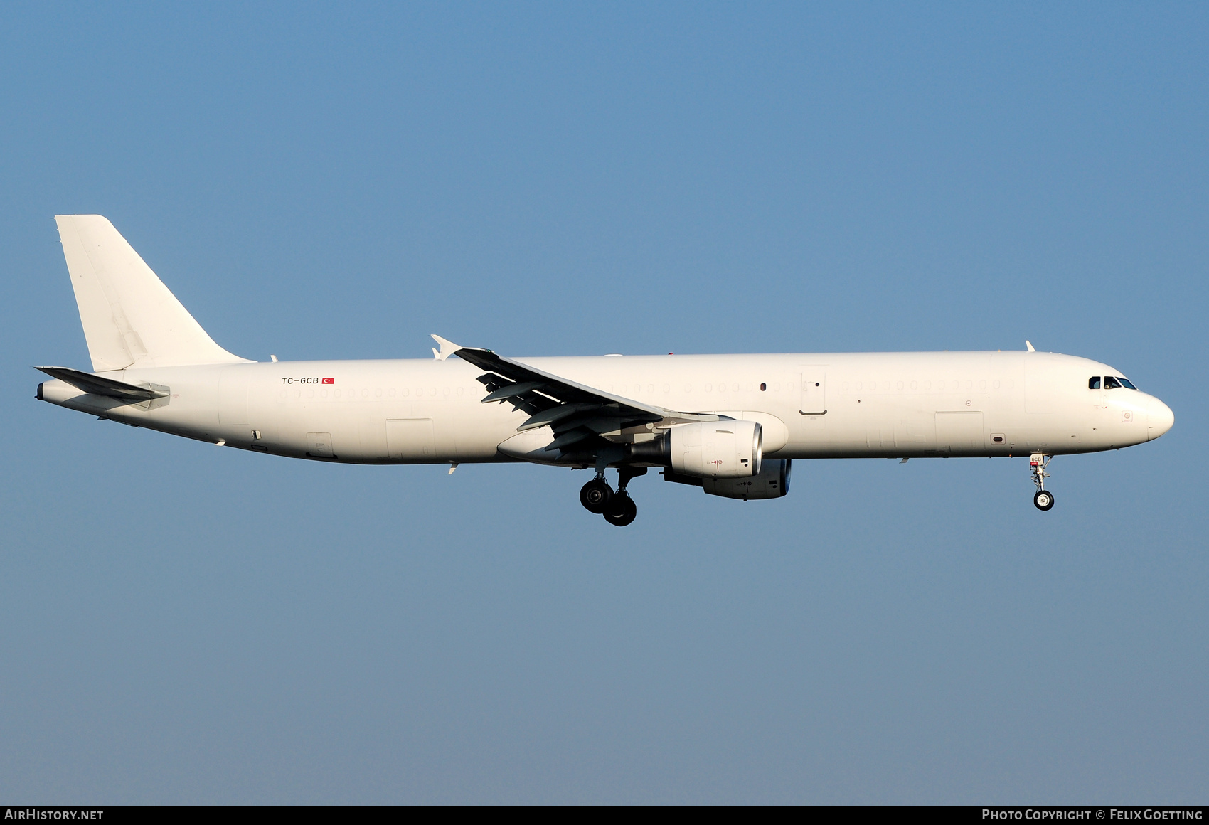 Aircraft Photo of TC-GCB | Airbus A321-211/P2F | BBN Airlines Cargo | AirHistory.net #839757