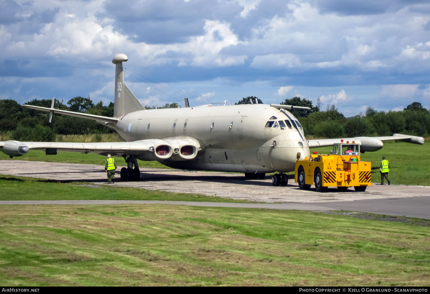 Aircraft Photo of XV250 | Hawker Siddeley HS-801 Nimrod MR.2P | UK - Air Force | AirHistory.net #839775
