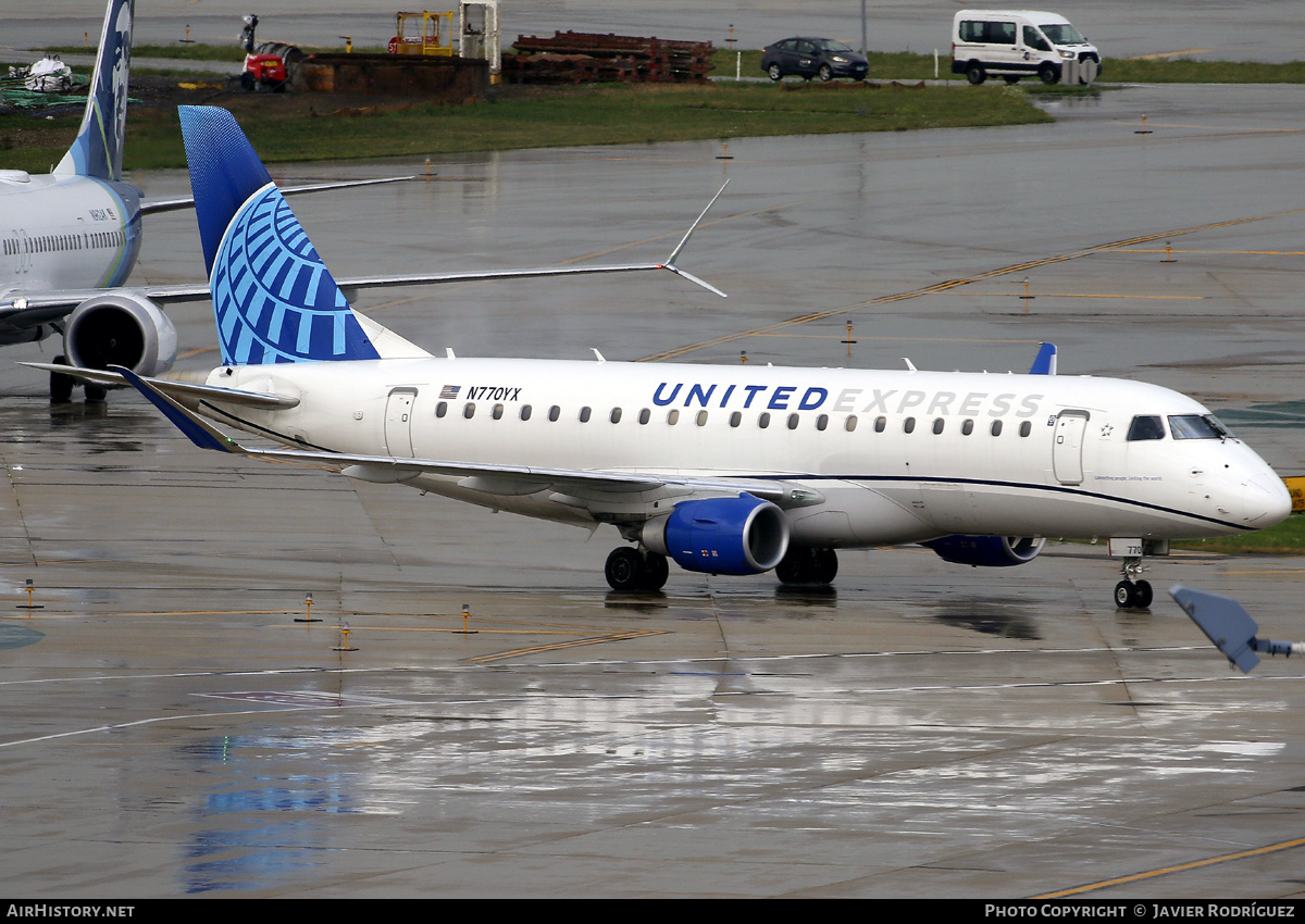 Aircraft Photo of N770YX | Embraer 175LR (ERJ-170-200LR) | United Express | AirHistory.net #839854